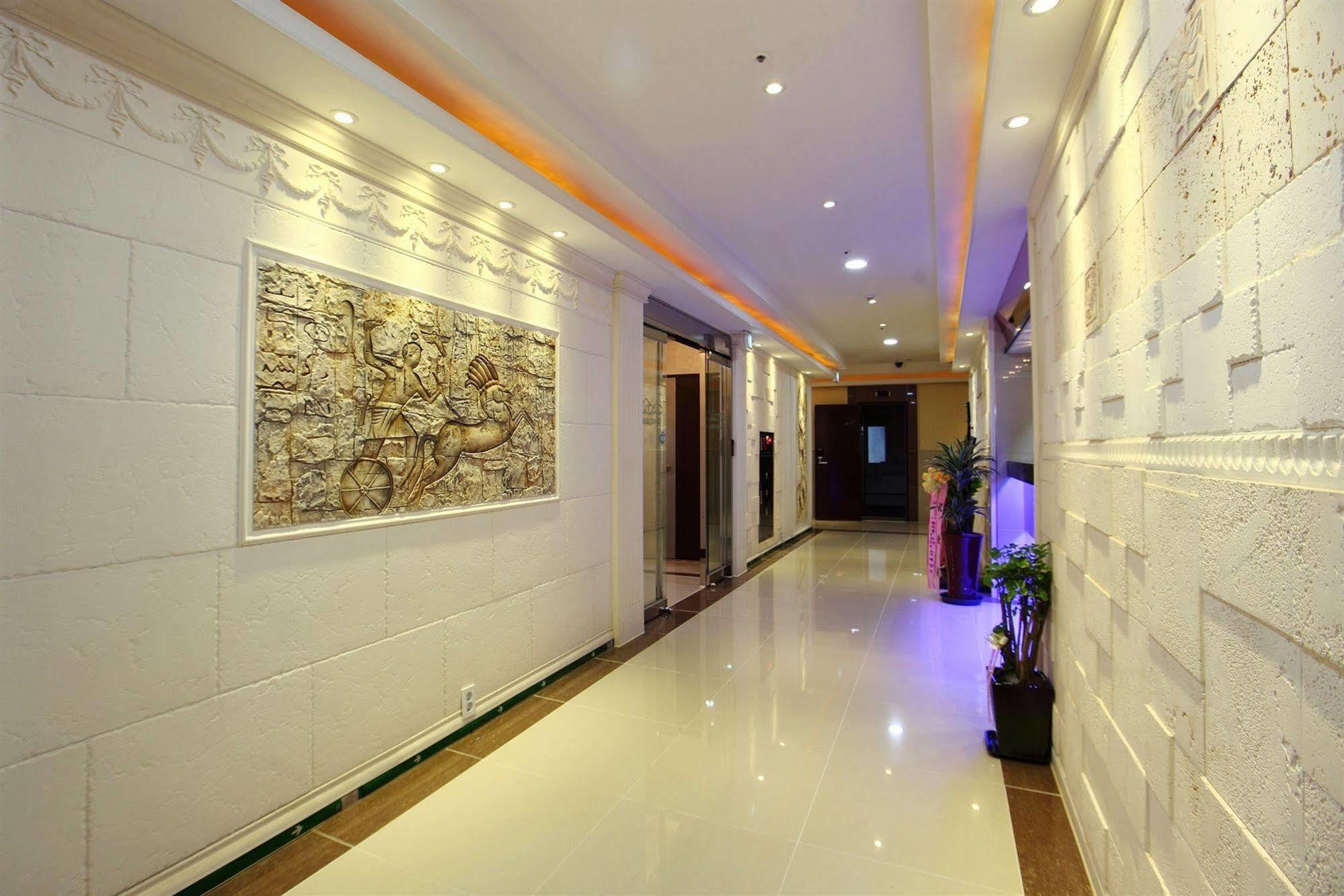 Chloe Guesthouse Gangnam Seoul Bagian luar foto