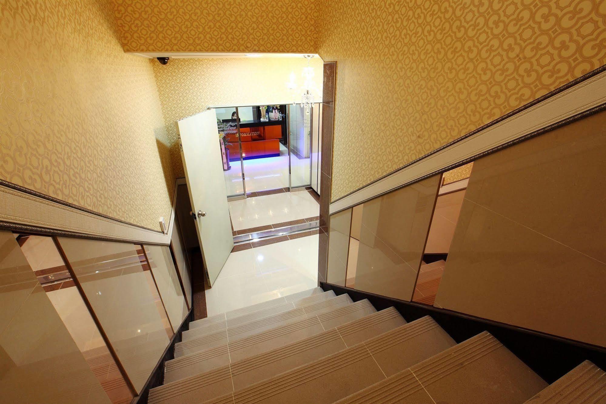 Chloe Guesthouse Gangnam Seoul Bagian luar foto