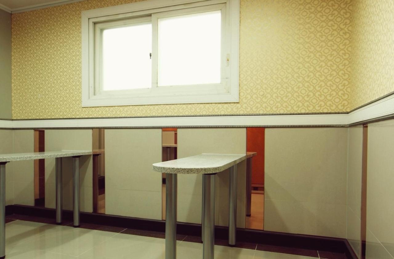 Chloe Guesthouse Gangnam Seoul Bagian luar foto